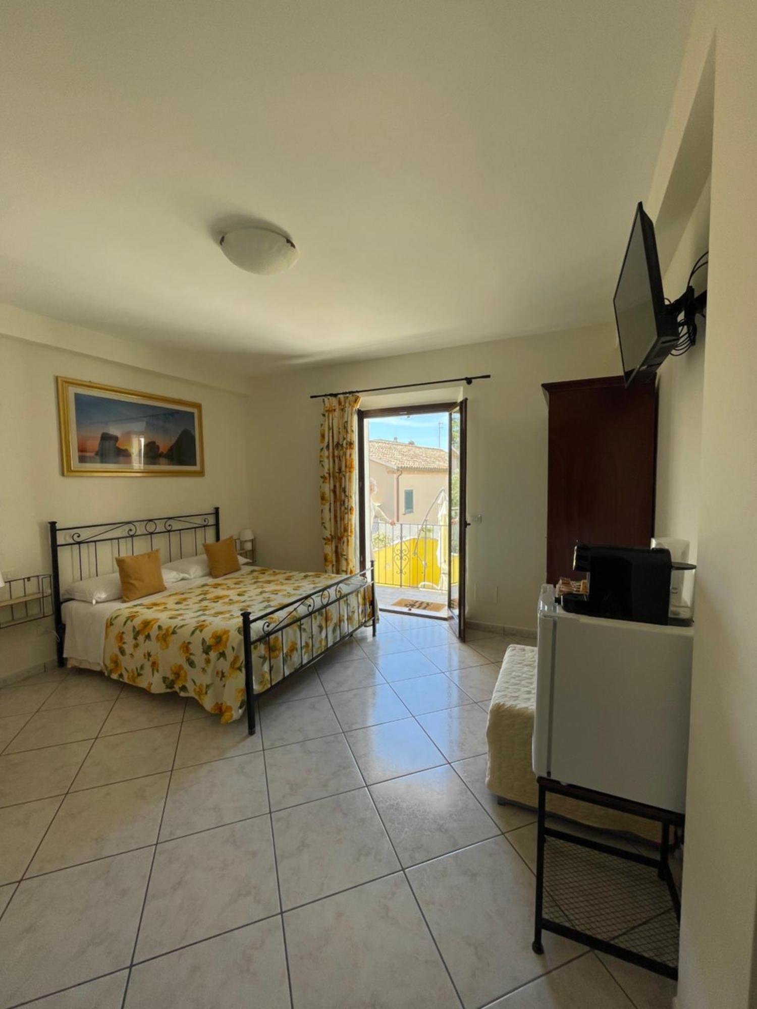 Arra Camere Sirolo - Rooms & Suite ภายนอก รูปภาพ